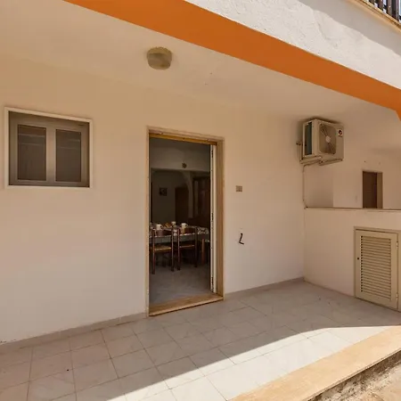 Casa Mina Semesterbostad